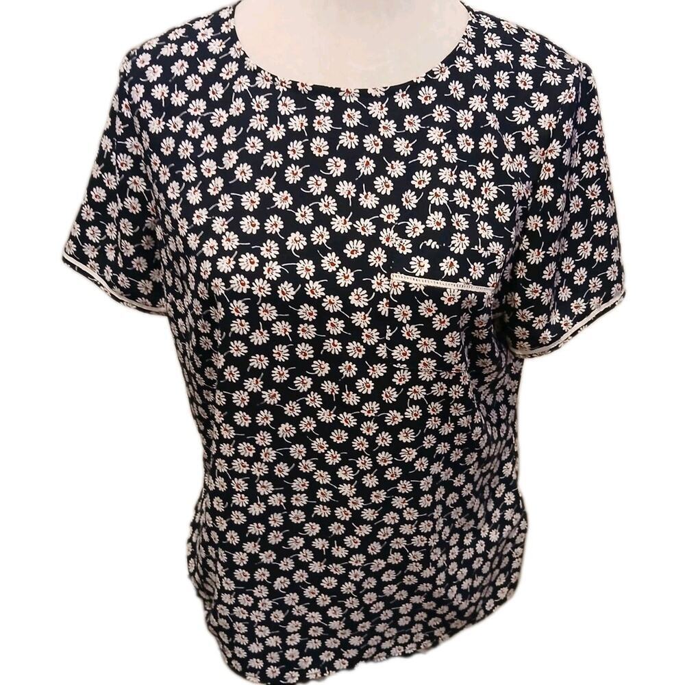 Brooks Brothers Daisy Pocket Blouse Women's Sz 10‎ Short Sleeve Blouse